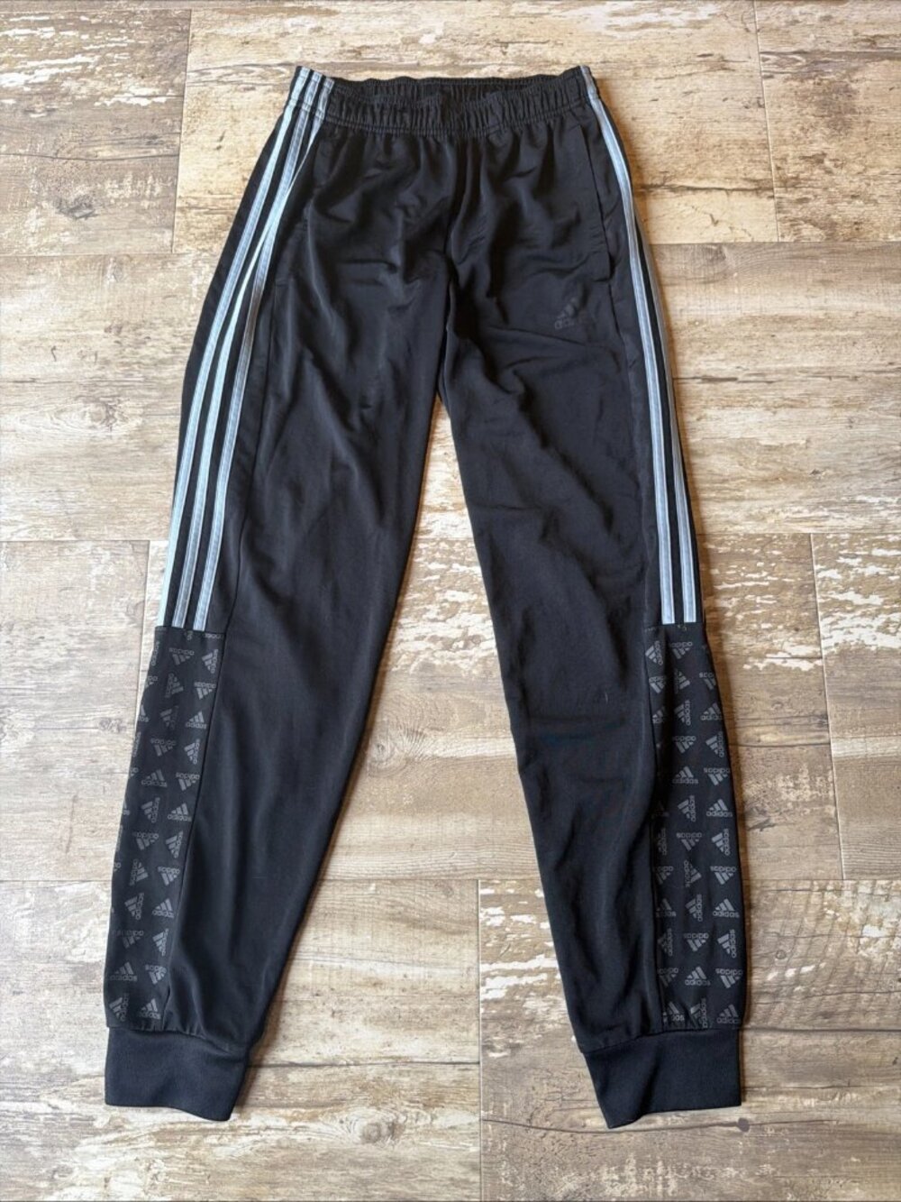 ADIDAS Warm-up Tricot Regular Badge of Sport Track Pants AOP Logo Men’s Small